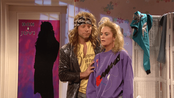 SNL_1521_01_Cold_Open_Amy_Poehlers_House